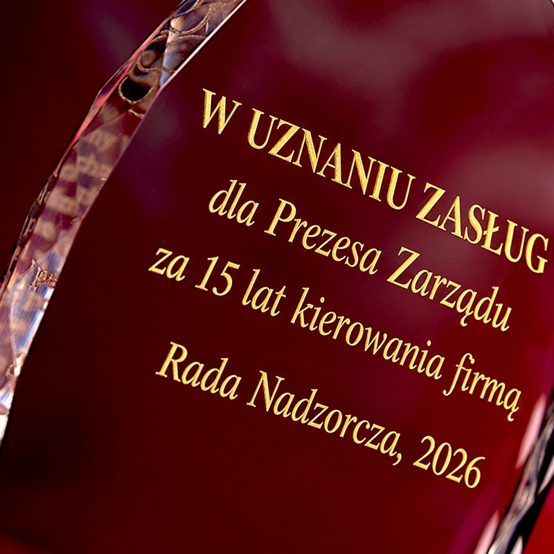 Owalny kryształ — drugie ujęcie