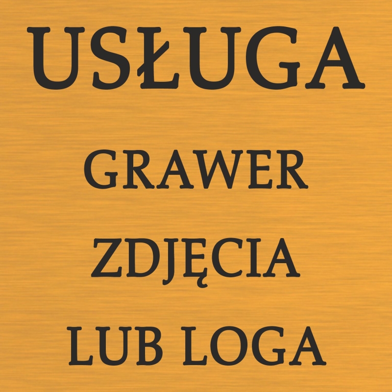 Karafka świąteczna — choinka — drugie ujęcie